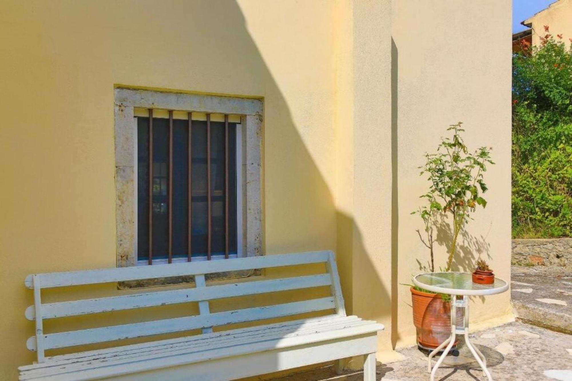 Secret Garden House - Private Garden With Pool Villa Acharavi  Bagian luar foto