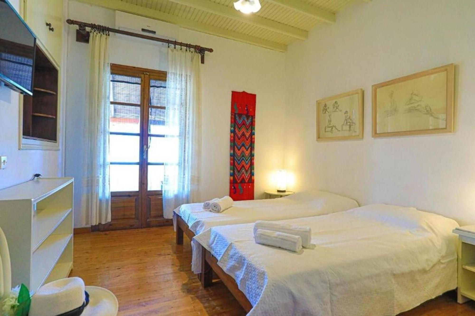 Secret Garden House - Private Garden With Pool Villa Acharavi  Bagian luar foto