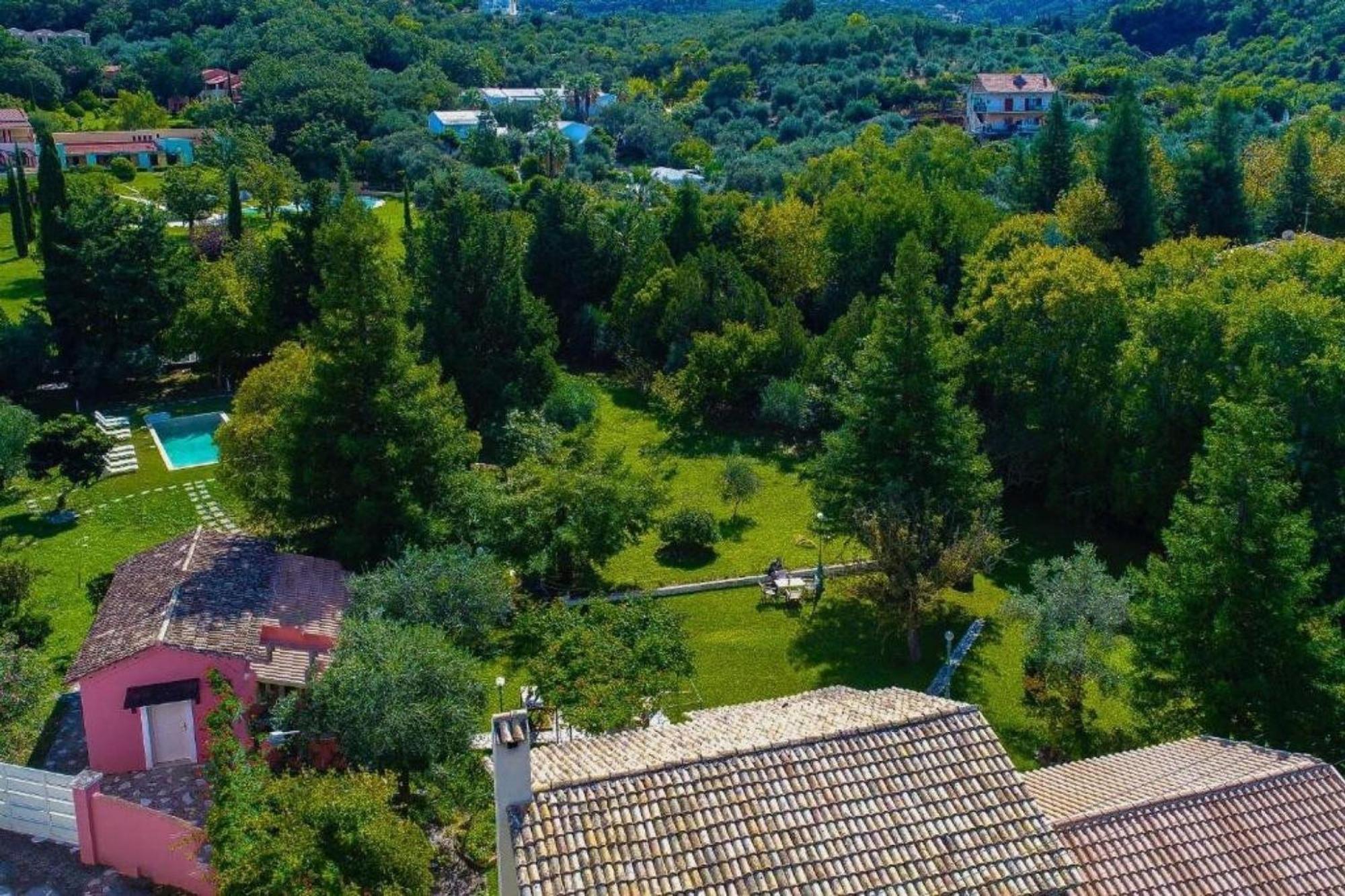 Secret Garden House - Private Garden With Pool Villa Acharavi  Bagian luar foto